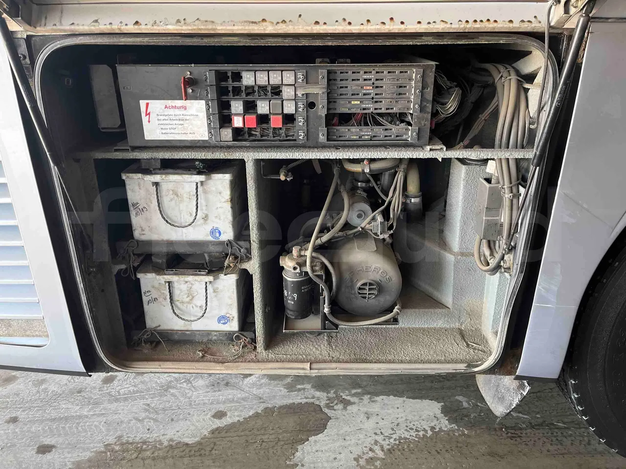 Mercedes-Benz Tourismo 632 07 - EUR5 - 260kW - 12.140m - preheater webasto photo