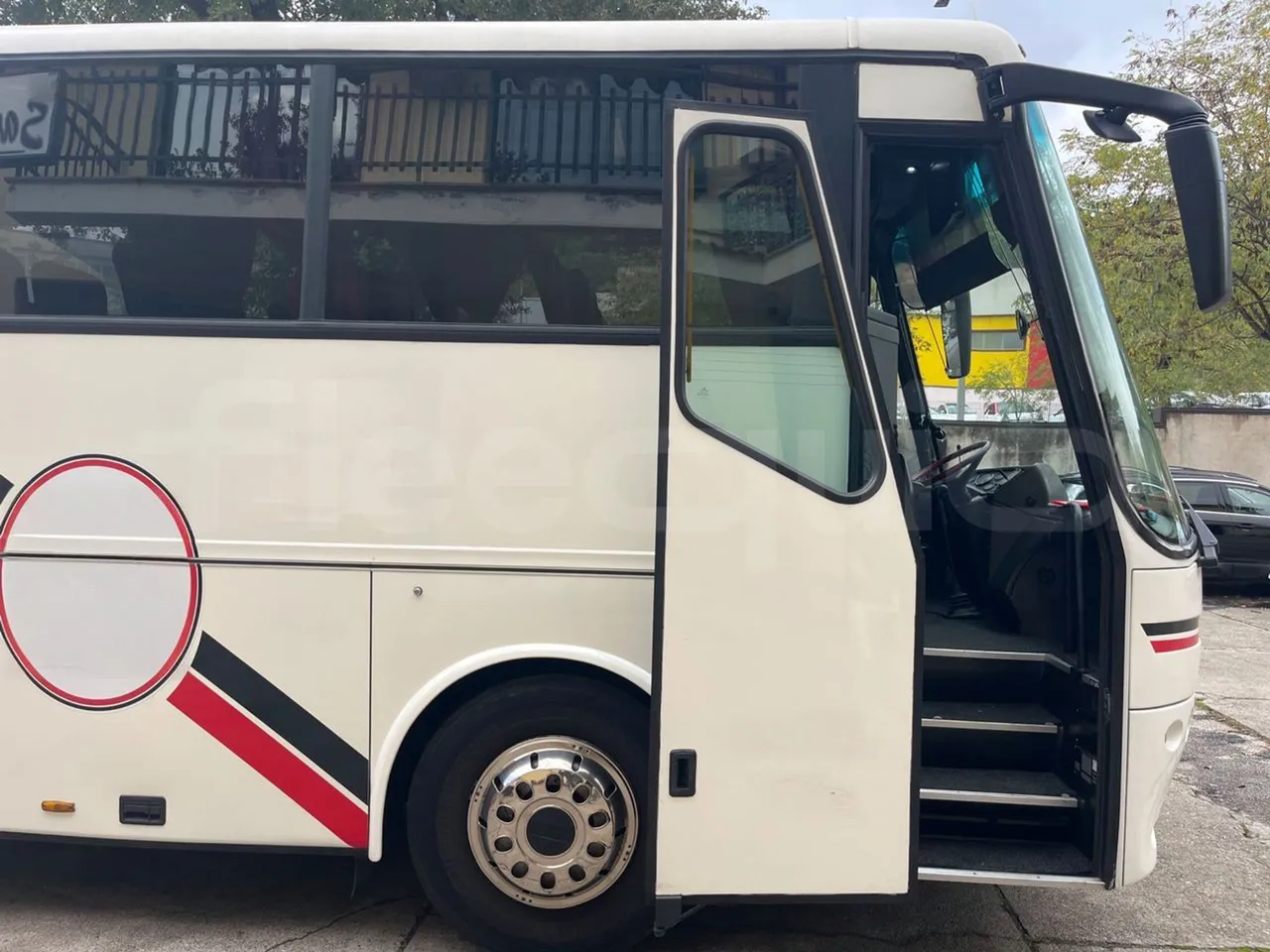 Vdl Futura FHD 10.340 - EUR2 -241.07kW -10.405m - front door 1 open