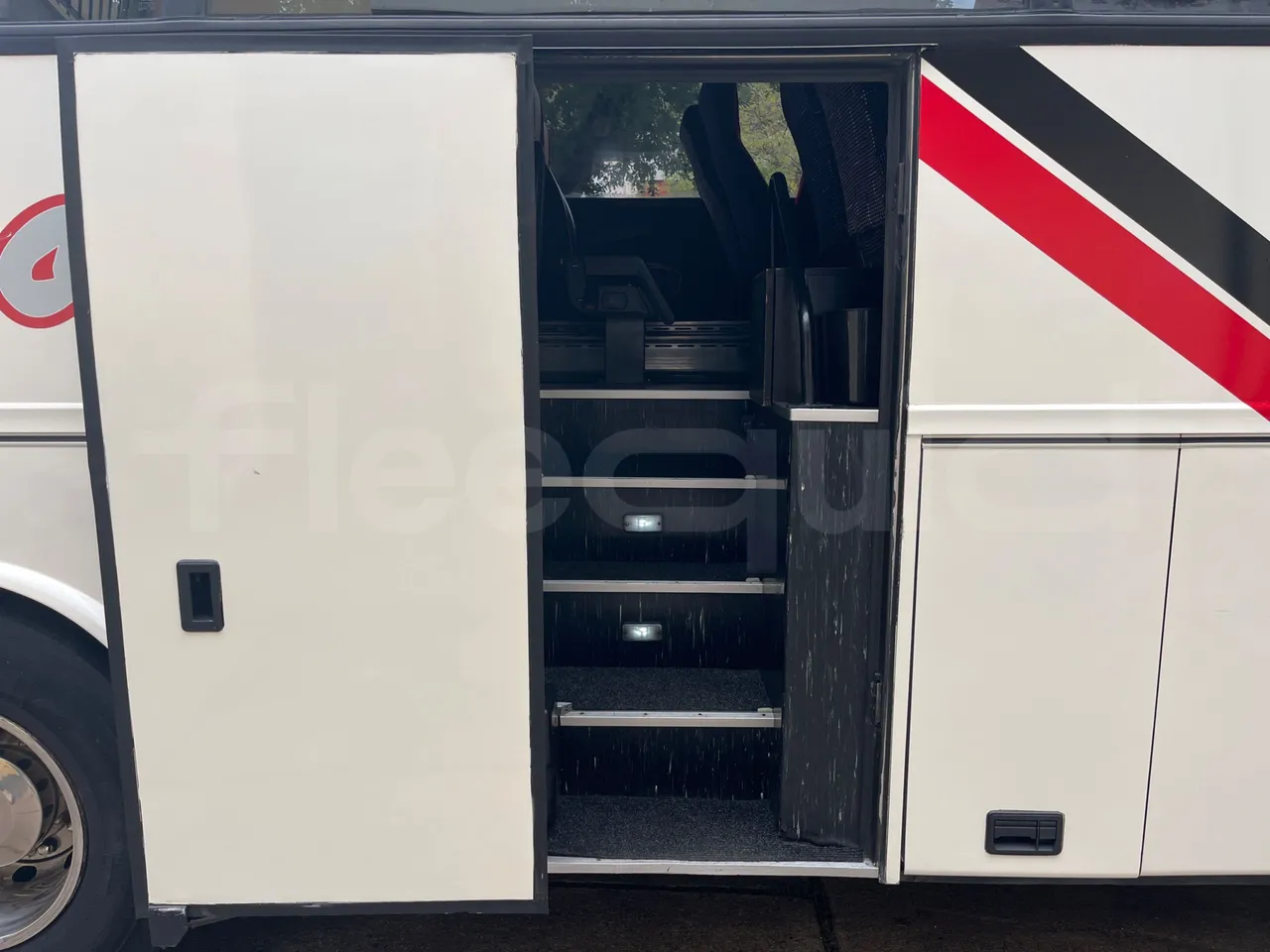 Vdl Futura FHD 10.340 - EUR2 -241.07kW -10.405m - front door 2 open