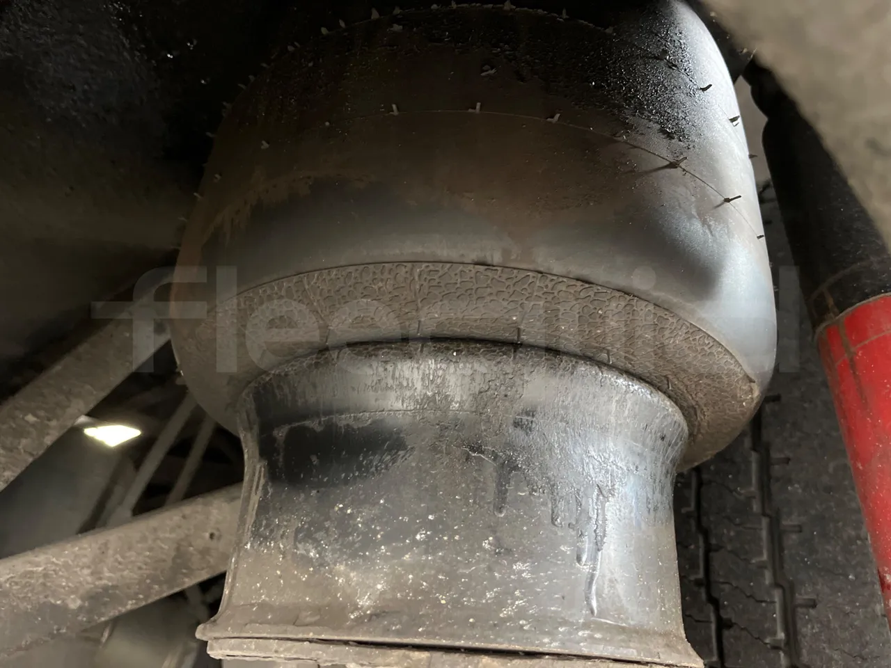 Vdl Futura FHD 10.340 - EUR2 -241.07kW -10.405m - axel 2 air springs 1 right