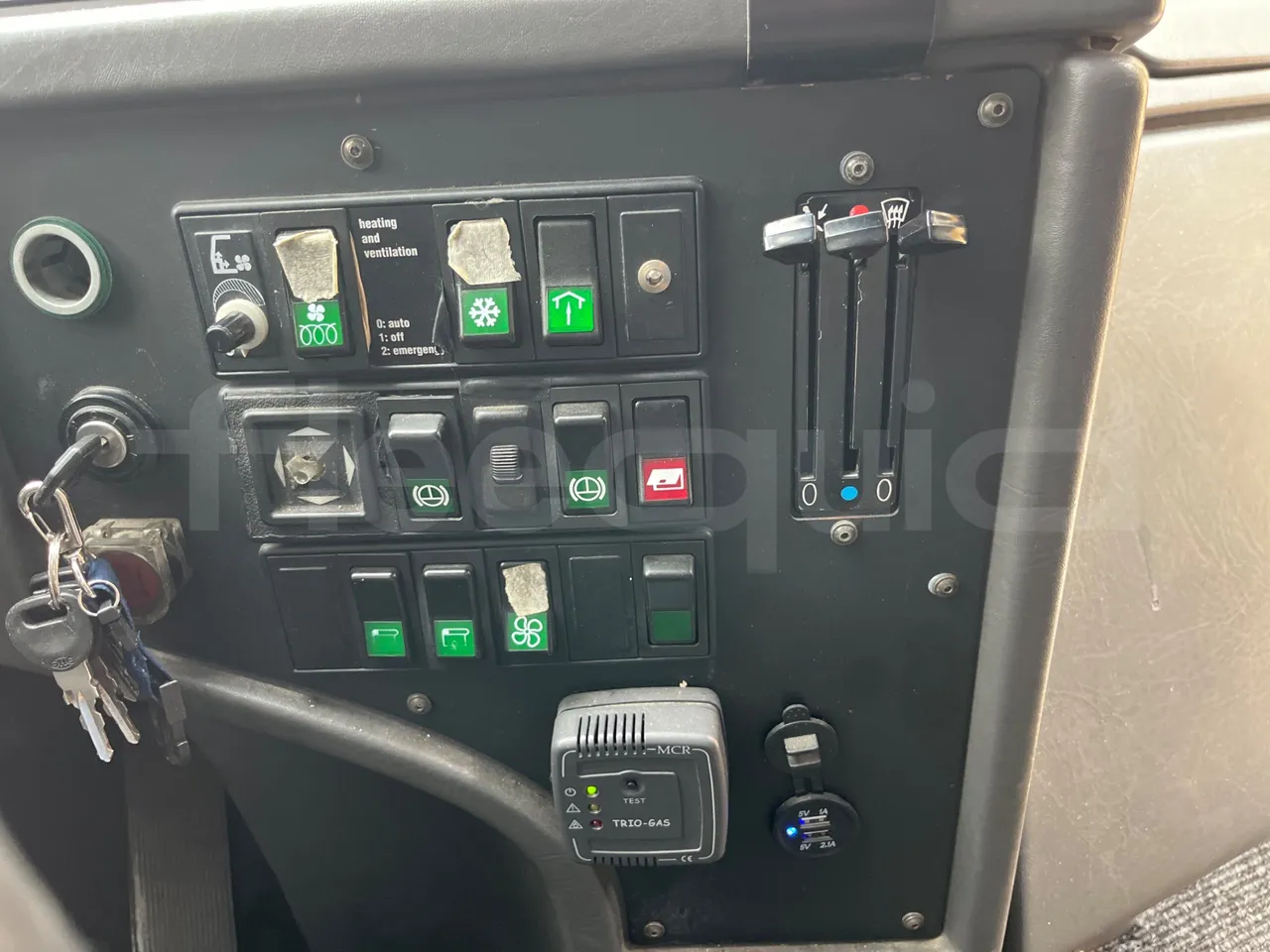 Vdl Futura FHD 10.340 - EUR2 -241.07kW -10.405m - onboard devices 1