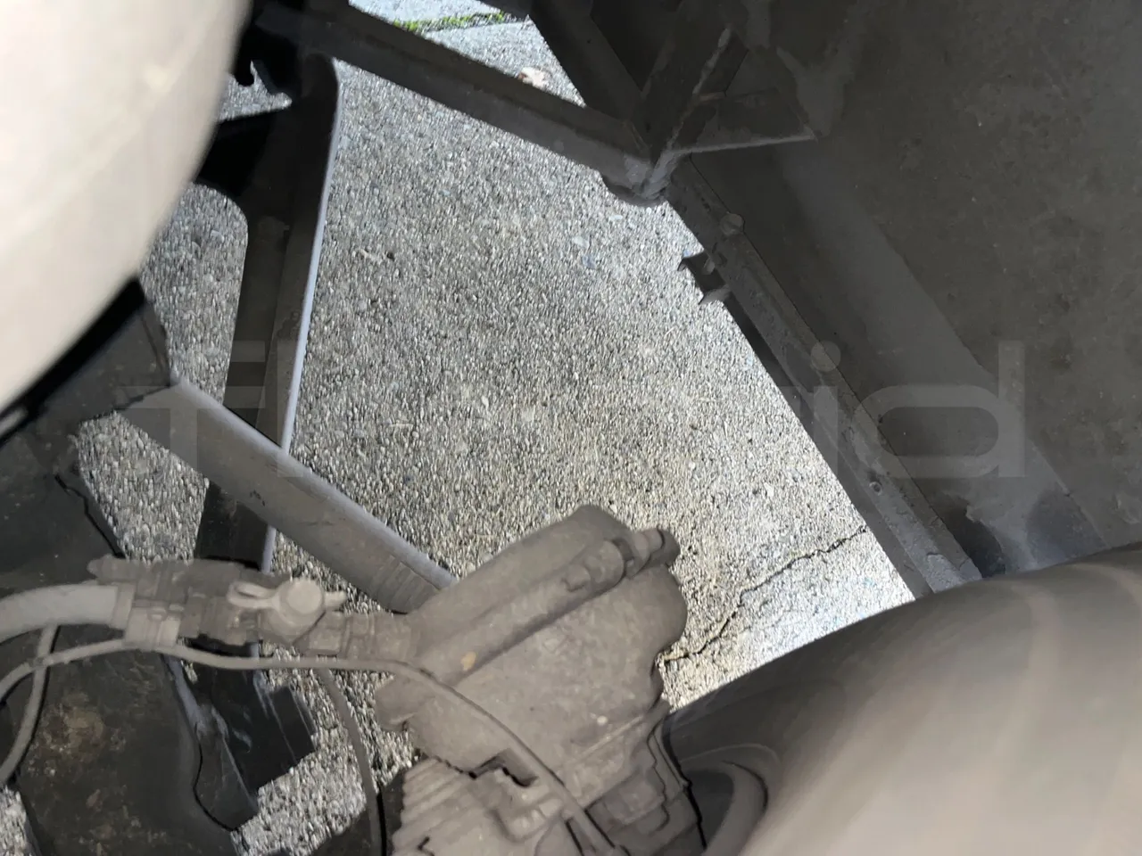 Vdl Futura FHD 10.340 - EUR2 -241.07kW -10.405m - front brake calipers left