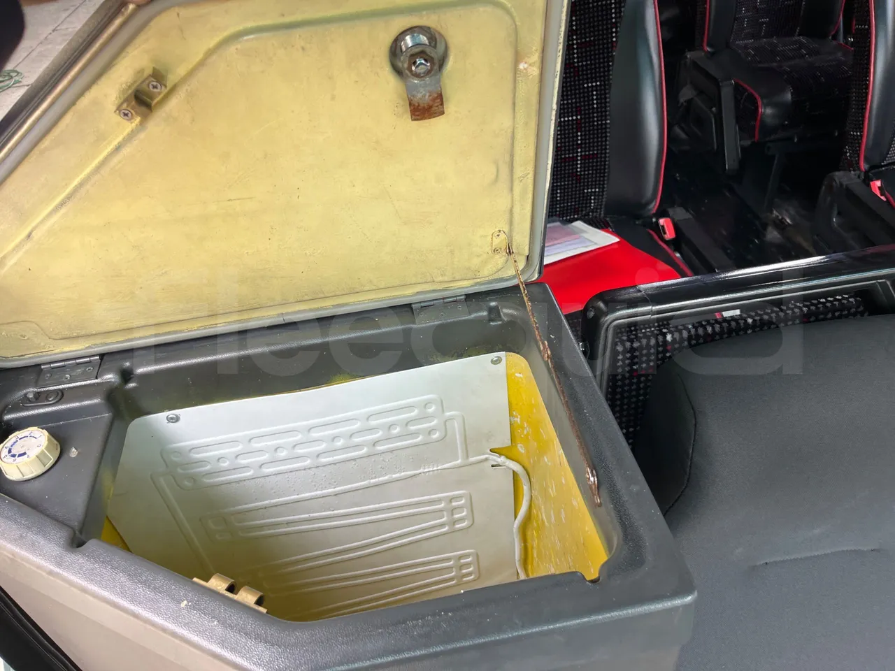 Vdl Futura FHD 10.340 - EUR2 -241.07kW -10.405m - handrails photo