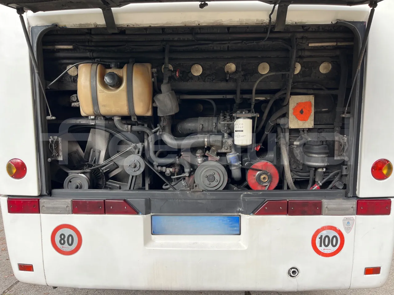 Vdl Futura FHD 10.340 - EUR2 -241.07kW -10.405m - rear hatch open