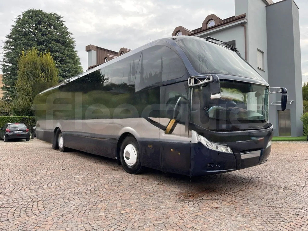 Neoplan Cityliner CItyliner - EUR5 - 353kW - 12.99m - 3/4 front right doors