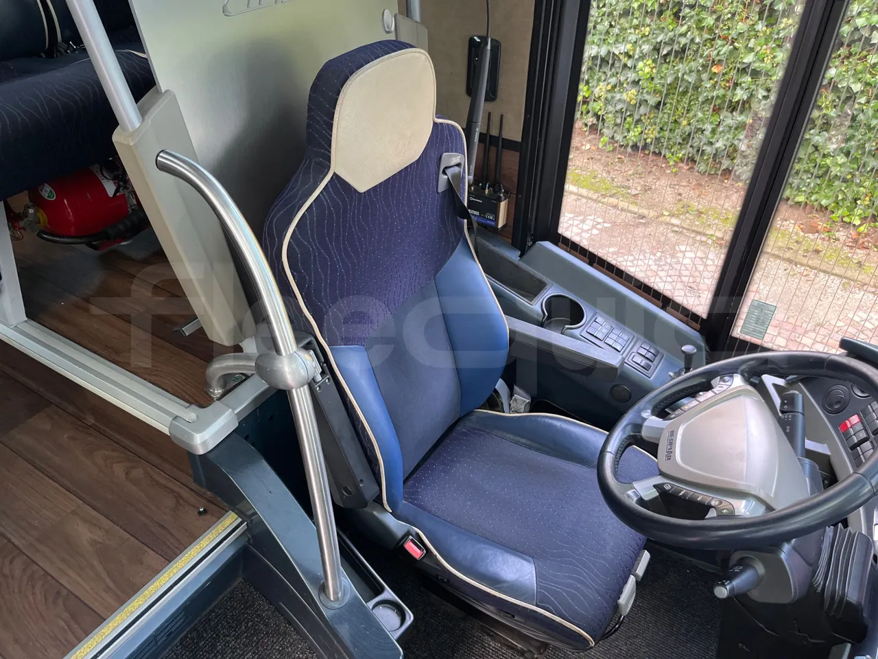 Neoplan Cityliner CItyliner - EUR5 - 353kW - 12.99m - driver's seat photo