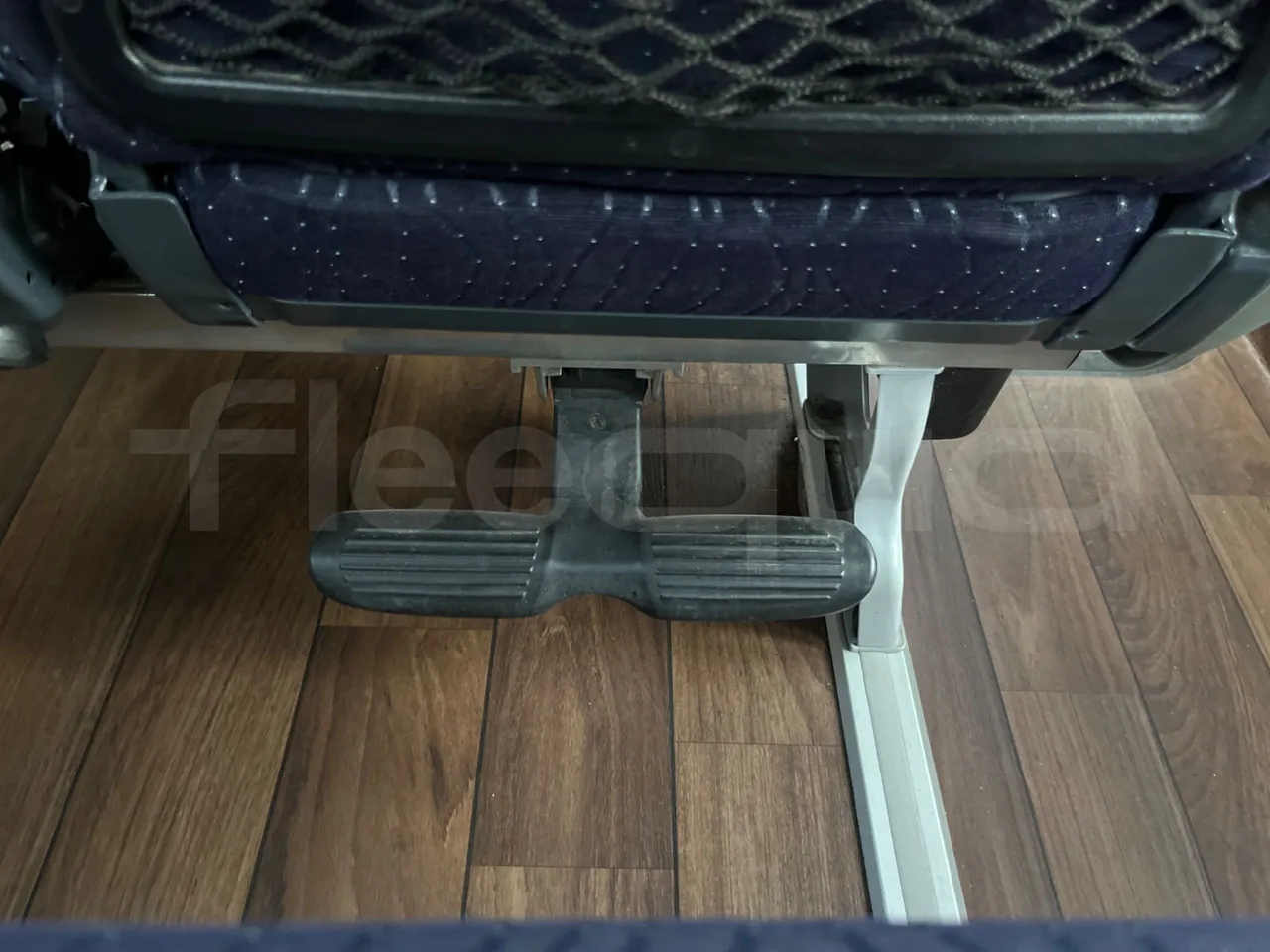 Neoplan Cityliner CItyliner - EUR5 - 353kW - 12.99m - footrest detail photo