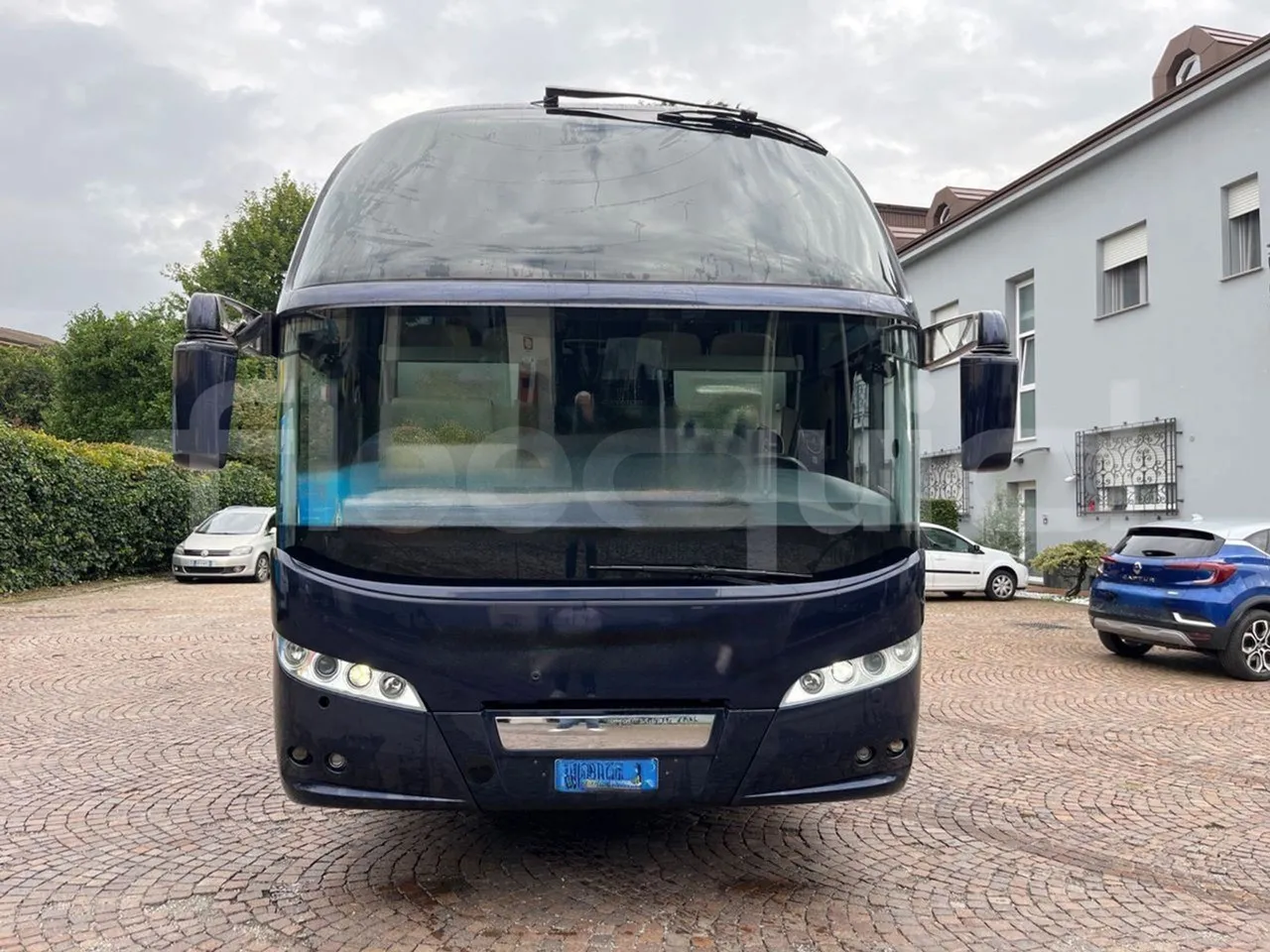 Neoplan Cityliner CItyliner - EUR5 - 353kW - 12.99m - front photo