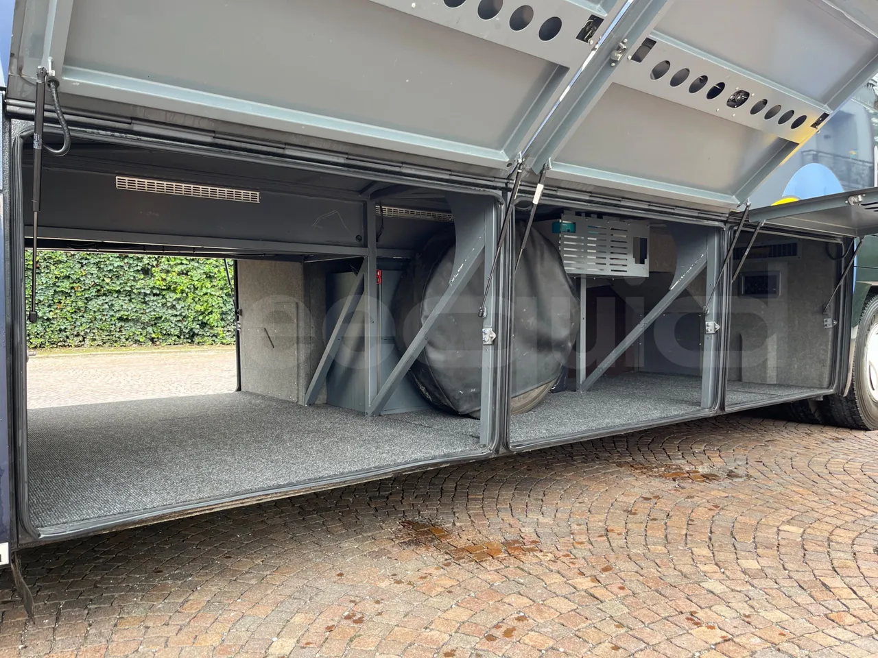 Neoplan Cityliner CItyliner - EUR5 - 353kW - 12.99m - internal frame rust check