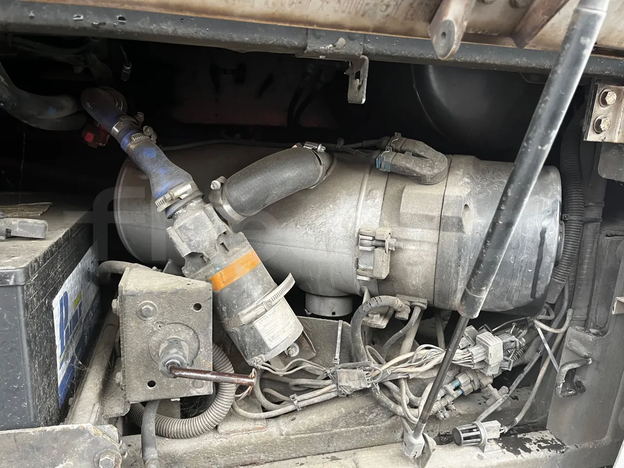 Iveco Heuliez Gx127 - 3/4 front right doors