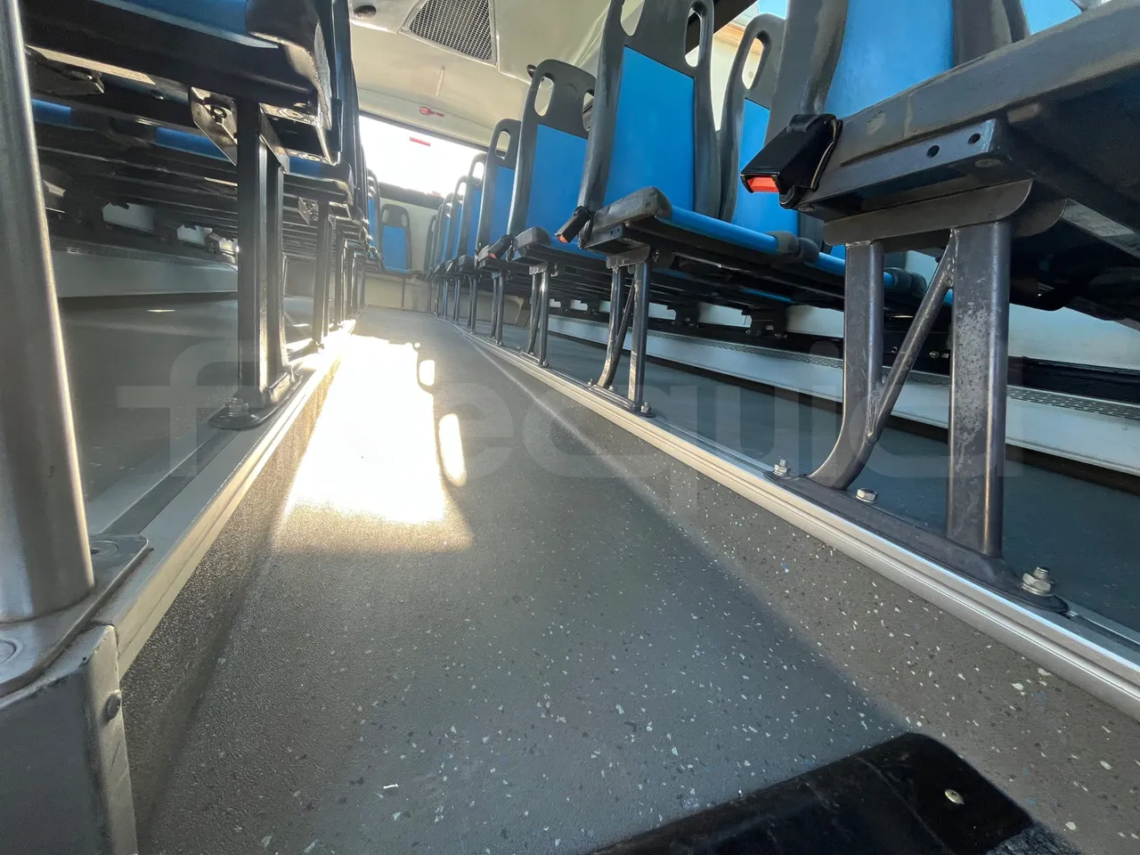 Irisbus Prodig SB Prodig sb - Euro 5 - 125 kW - 8.632 mt - seat brackets photo