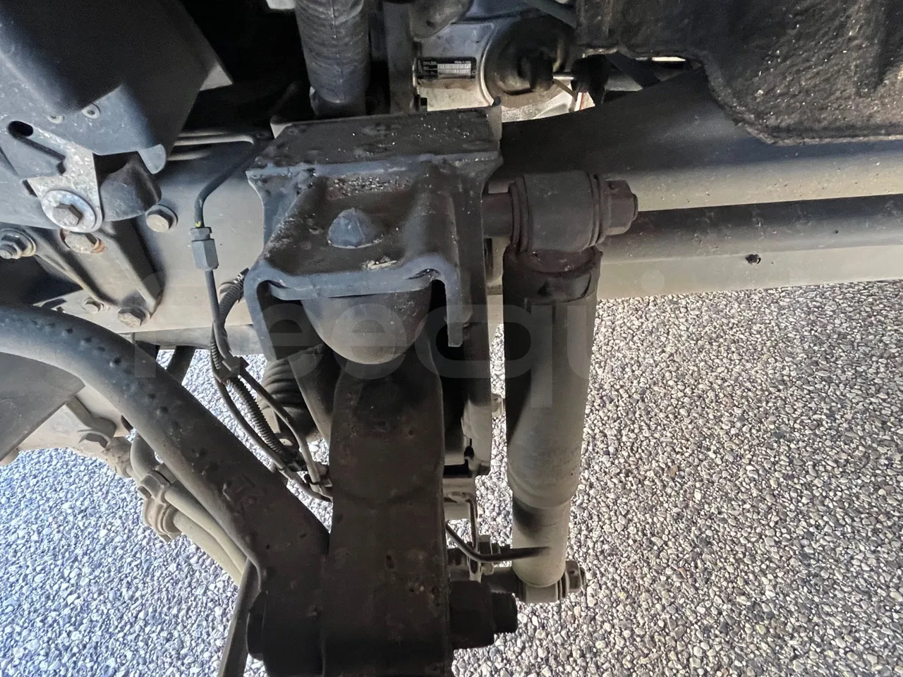 Irisbus Prodig SB Prodig sb - Euro 5 - 125 kW - 8.632 mt - front shock absorbers left