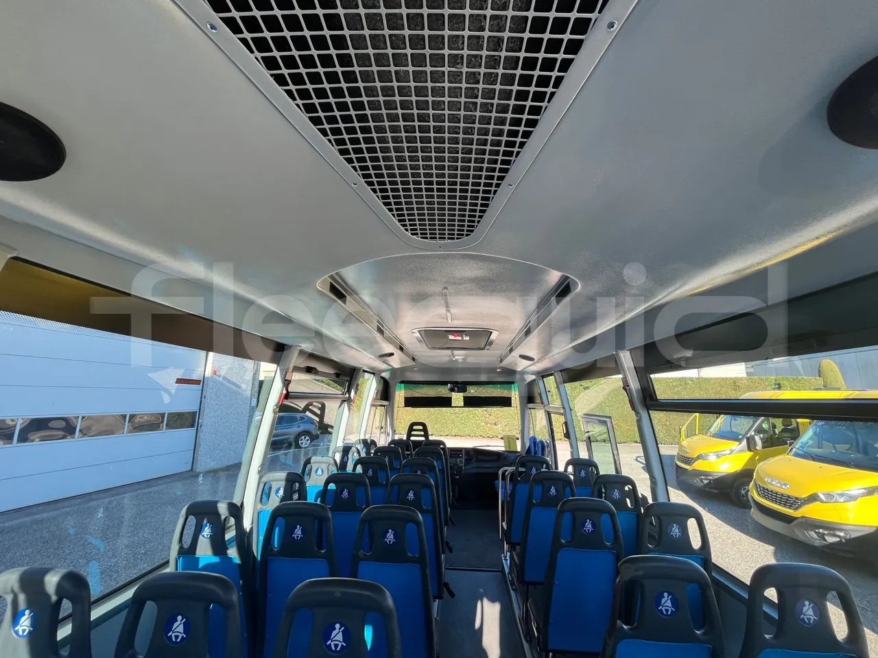 Irisbus Prodig SB Prodig sb - Euro 5 - 125 kW - 8.632 mt - overhead compartments photo