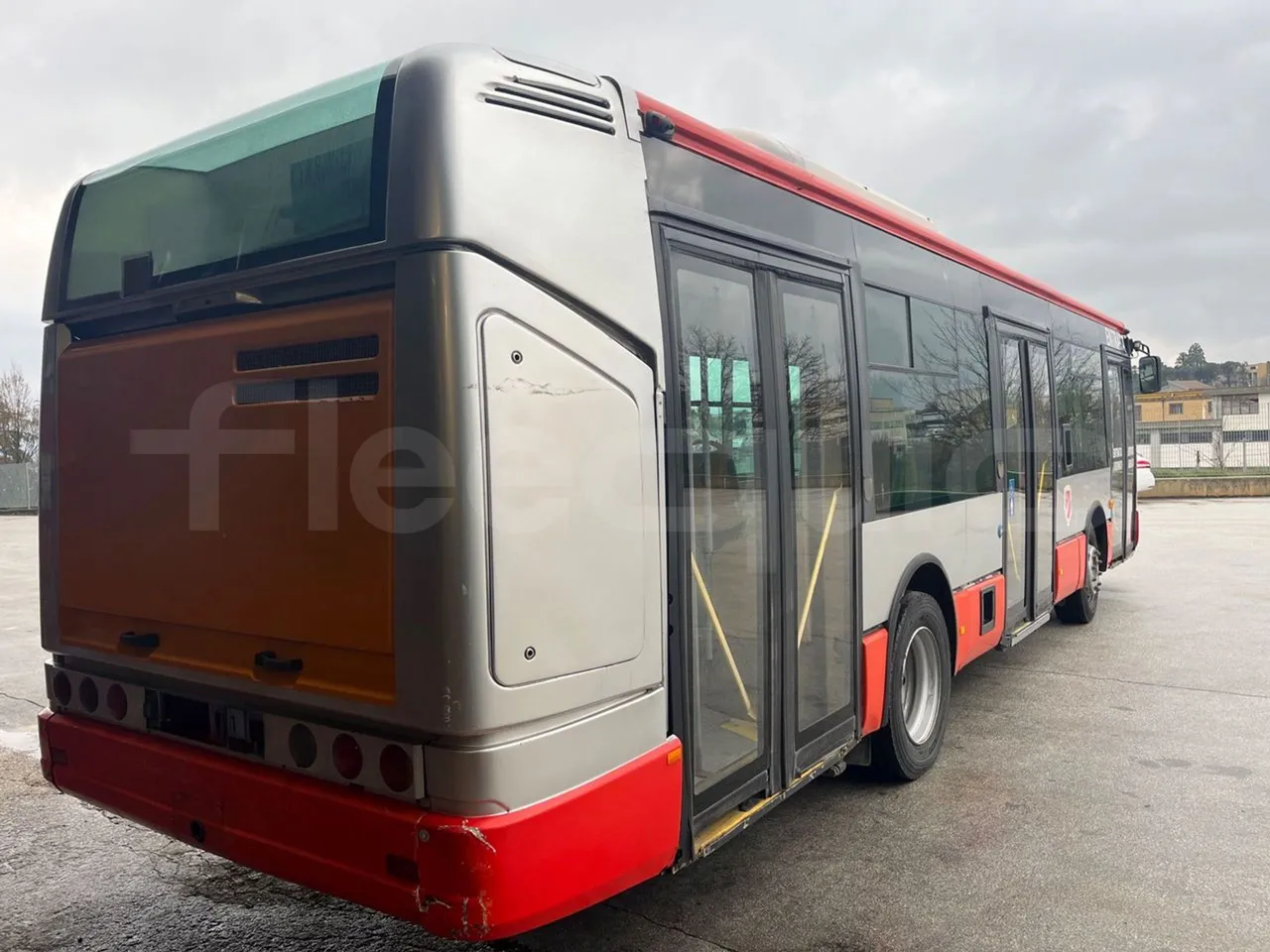 Iveco Citelis PS09D1/80 - EUR5 - 213kW - 10.460m - 3/4 right rear doors closed