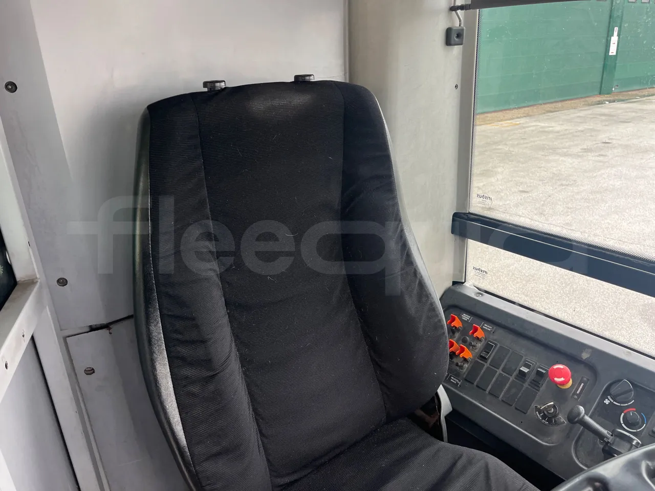 Iveco Citelis PS09D1/80 - EUR5 - 213kW - 10.460m - driver microphone accessories photo