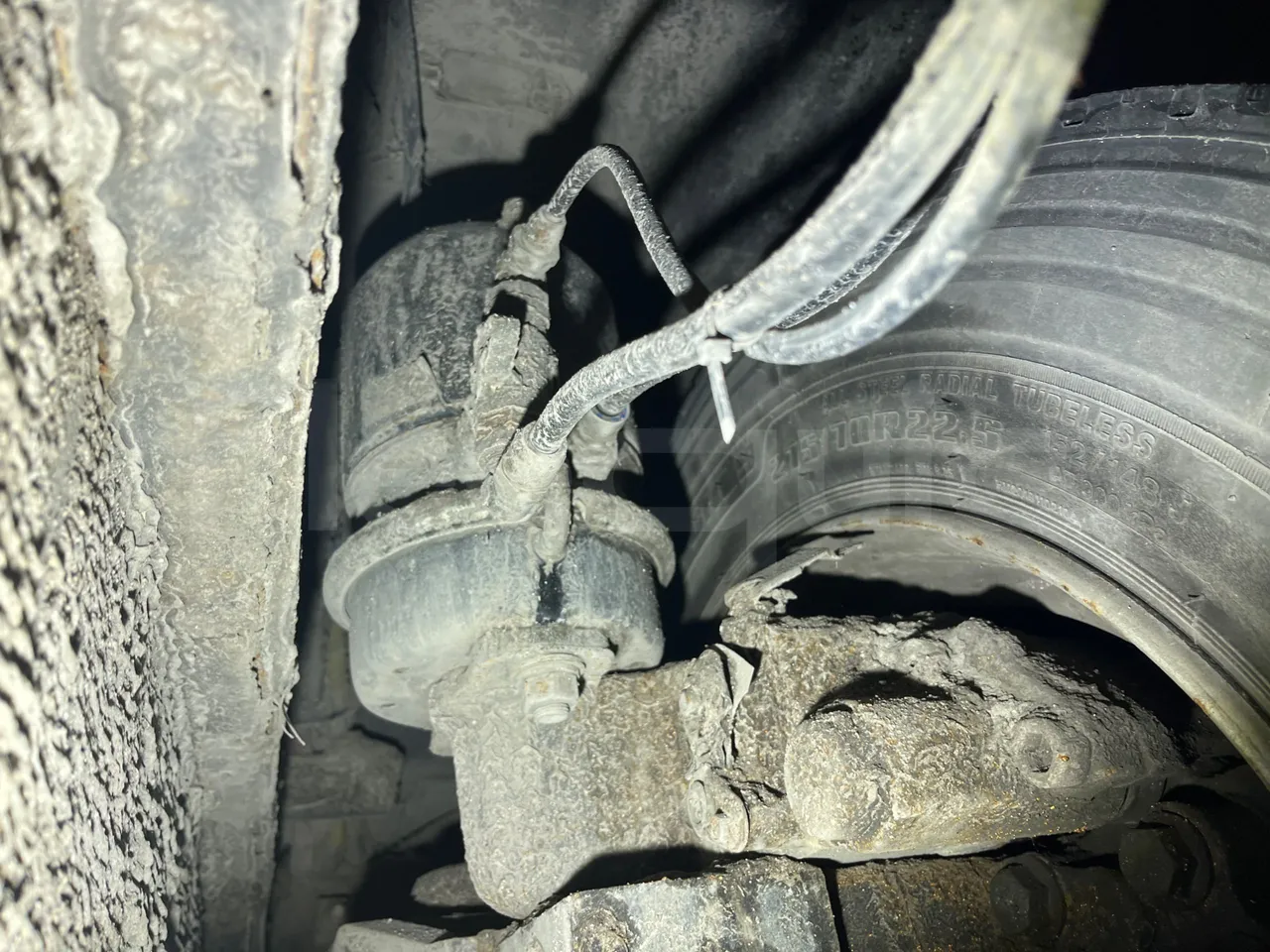 Iveco Citelis PS09D1/80 - EUR5 - 213kW - 10.460m - axle 2 caliper brakes left