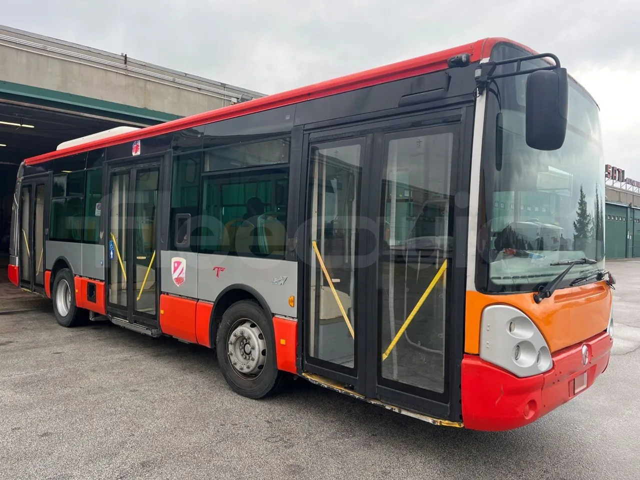 Iveco Citelis PS09D1/80 - EUR5 - 213kW - 10.460m - Base cover photo