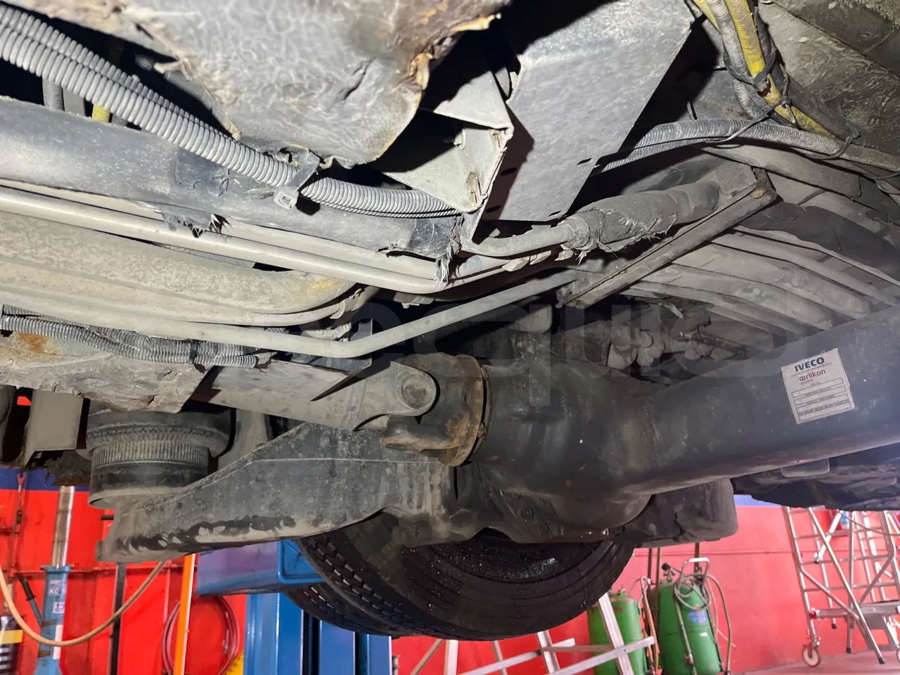 Iveco Citelis PS09D1/80 - EUR5 - 213kW - 10.460m - axle 2 discs right