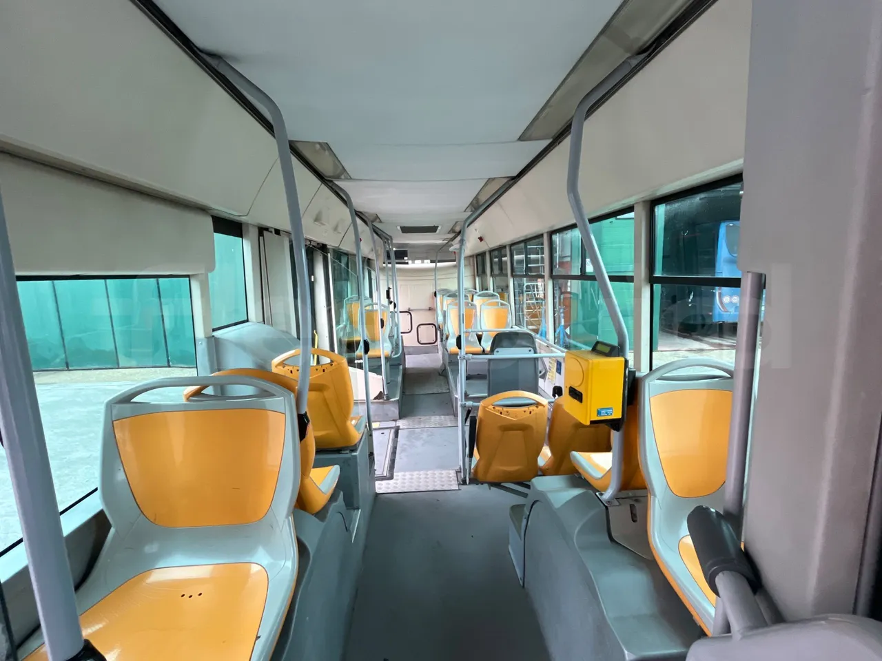 Iveco Citelis PS09D1/80 - EUR5 - 213kW - 10.460m - handrails photo