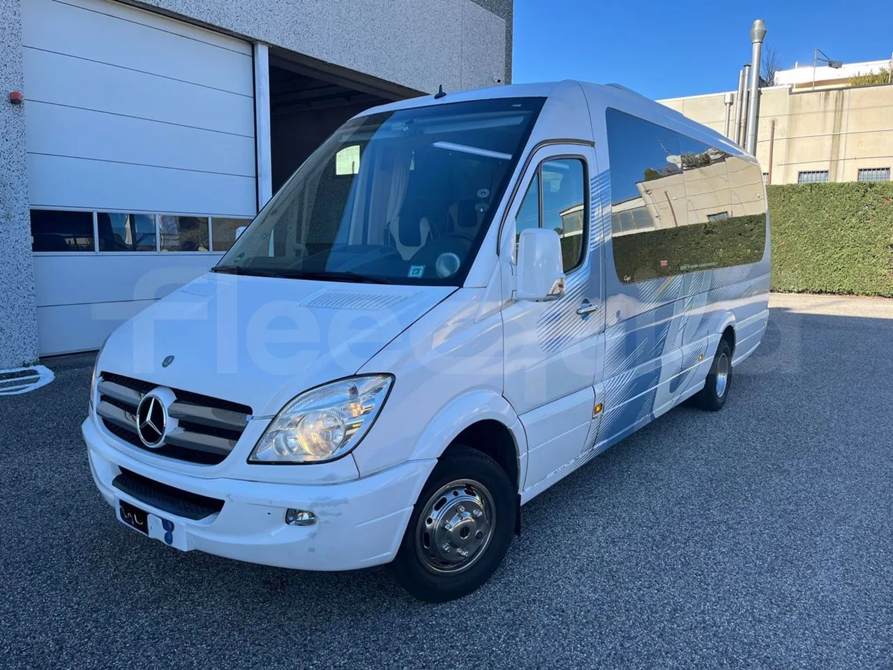 Mercedes-Benz Sprinter D'Auria - EUR5 - 140kW - 7.543m - 3/4 front left