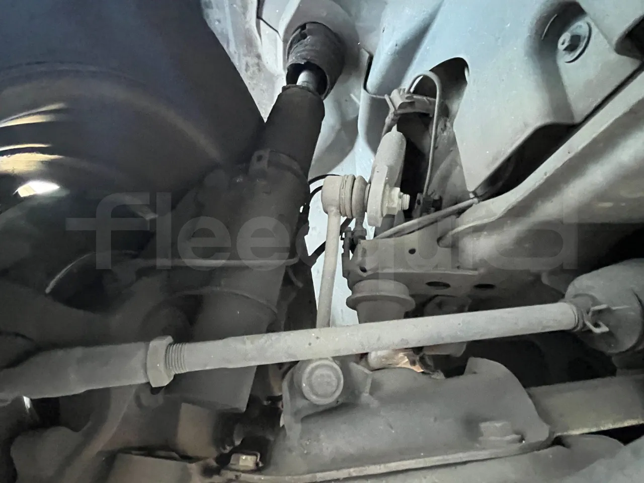 Mercedes-Benz Sprinter D'Auria - EUR5 - 140kW - 7.543m - front shock absorbers right