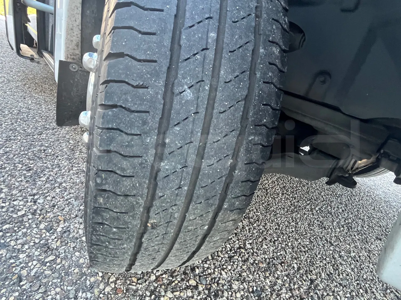 Mercedes-Benz Sprinter D'Auria - EUR5 - 140kW - 7.543m - tread condition front tires right