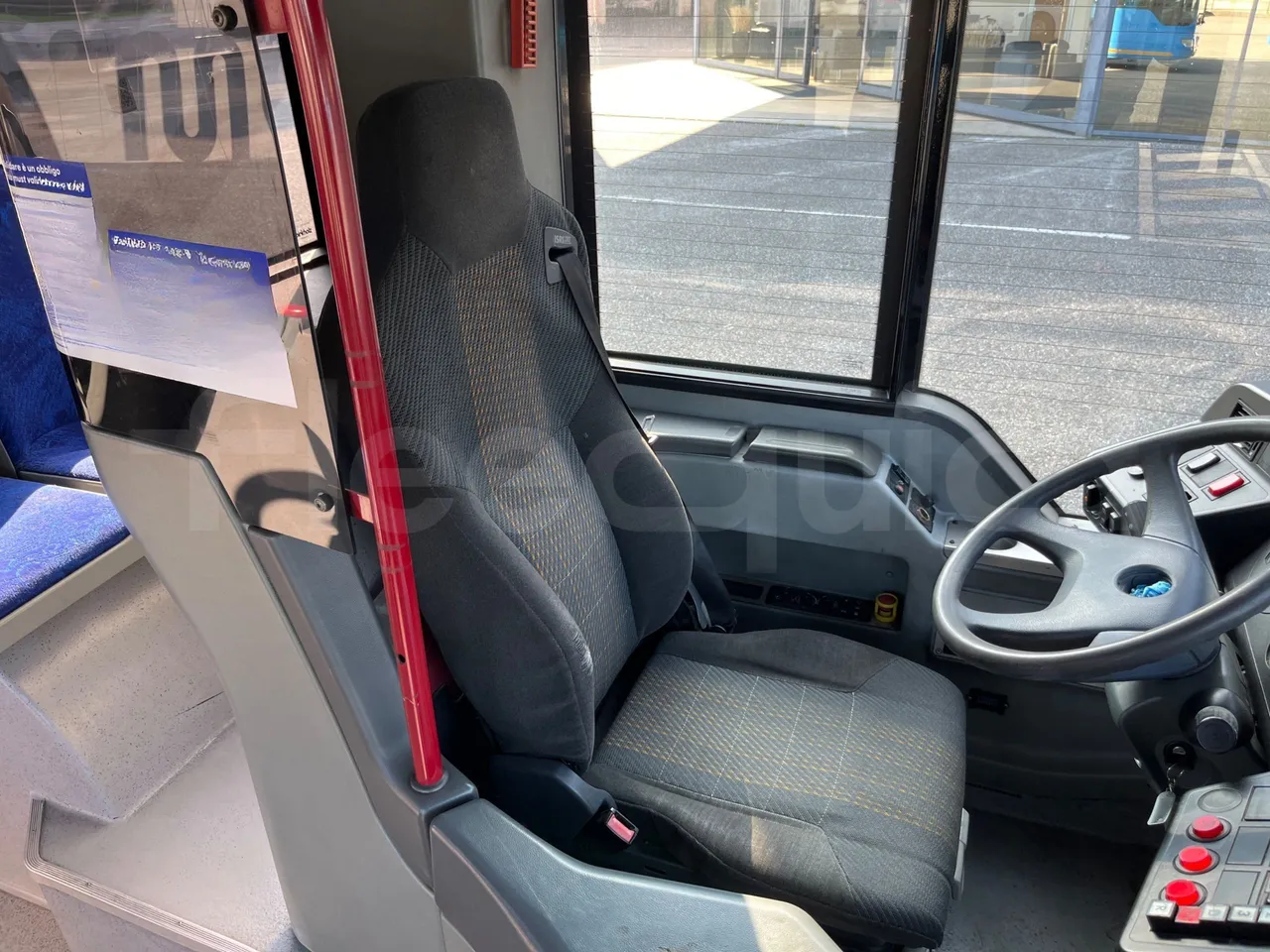 Mercedes-Benz Citaro G O530- Euro4 - 260kW - 17.940mt - driver's seat photo