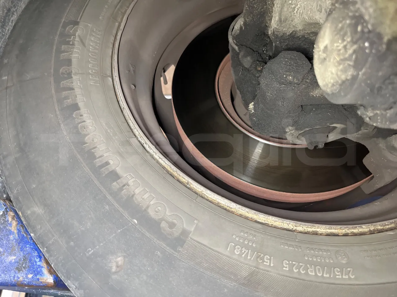 Mercedes-Benz Citaro G O530- Euro4 - 260kW - 17.940mt - front discs left