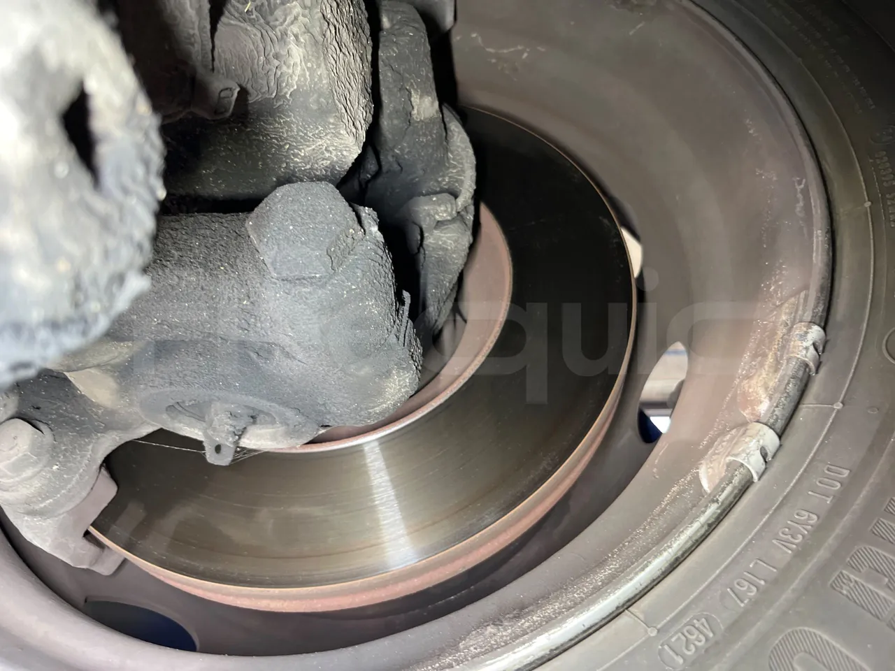 Mercedes-Benz Citaro G O530- Euro4 - 260kW - 17.940mt - front discs right