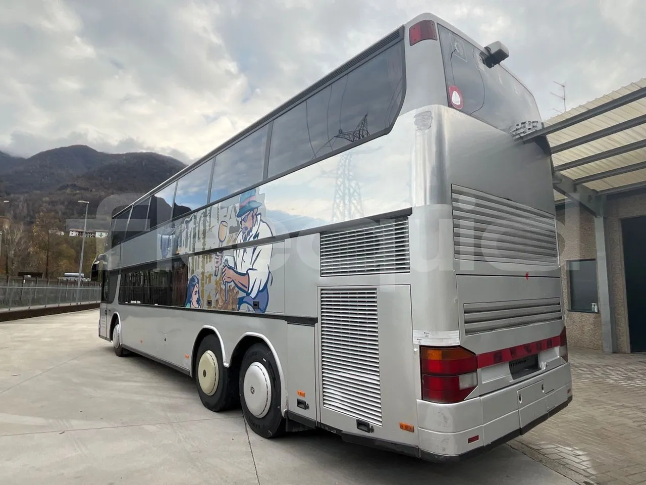 Setra S328 DT P80 E2- Euro2 - 385kW - 12mt - 3/4 left rear side