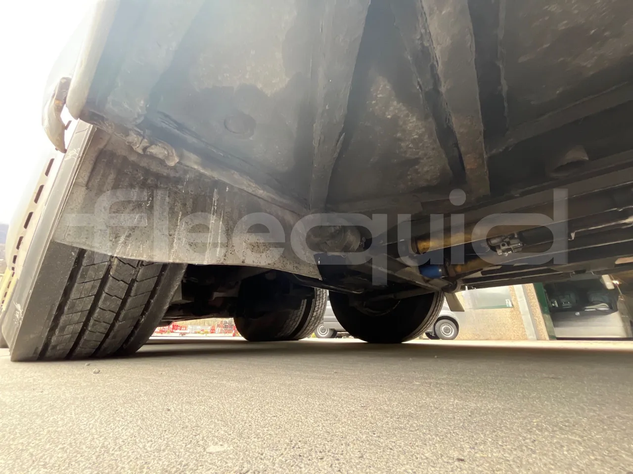 Setra S328 DT P80 E2- Euro2 - 385kW - 12mt - axel 2 air springs 1 left