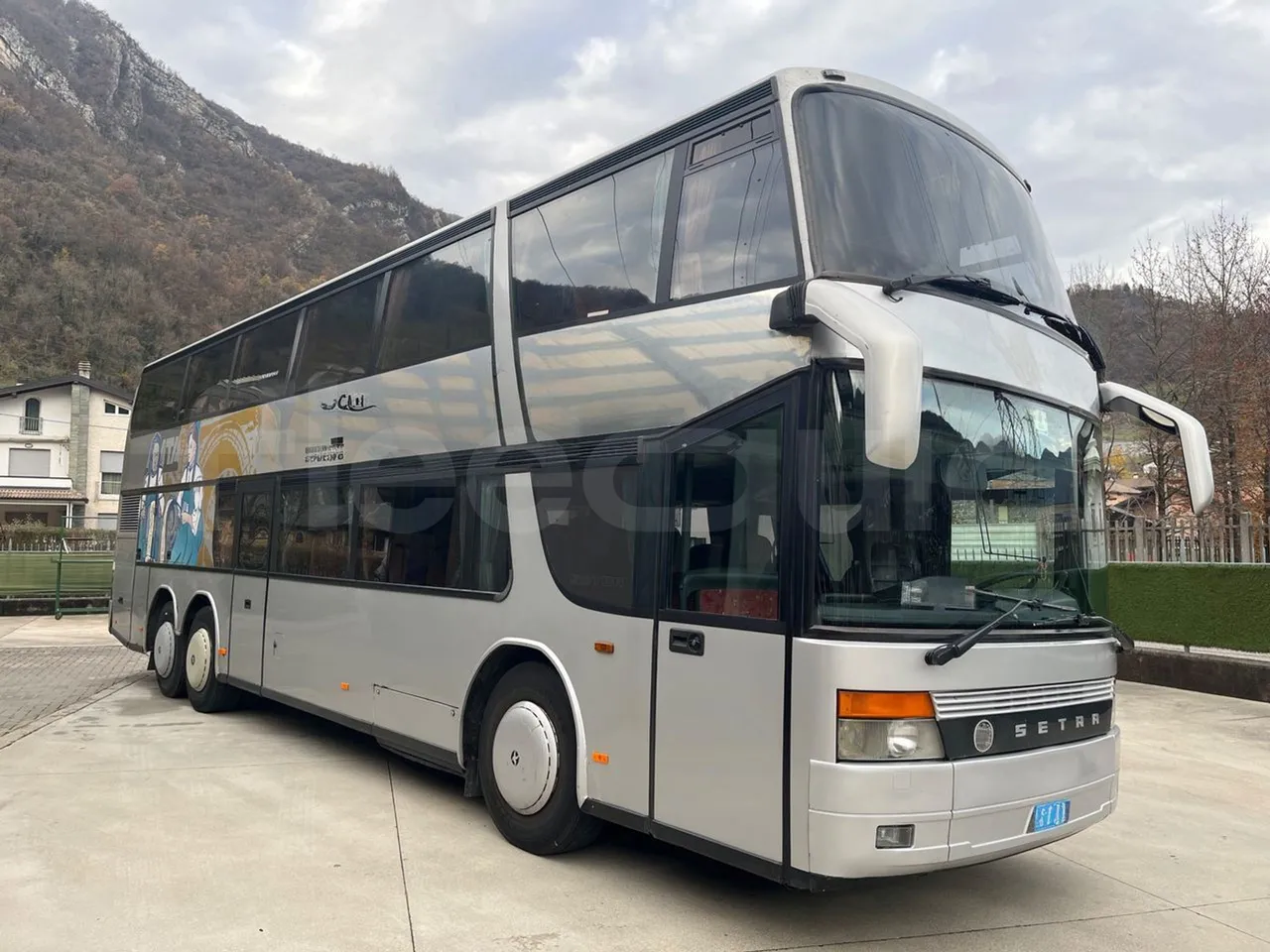 Setra S328 DT P80 E2- Euro2 - 385kW - 12mt - Base cover photo