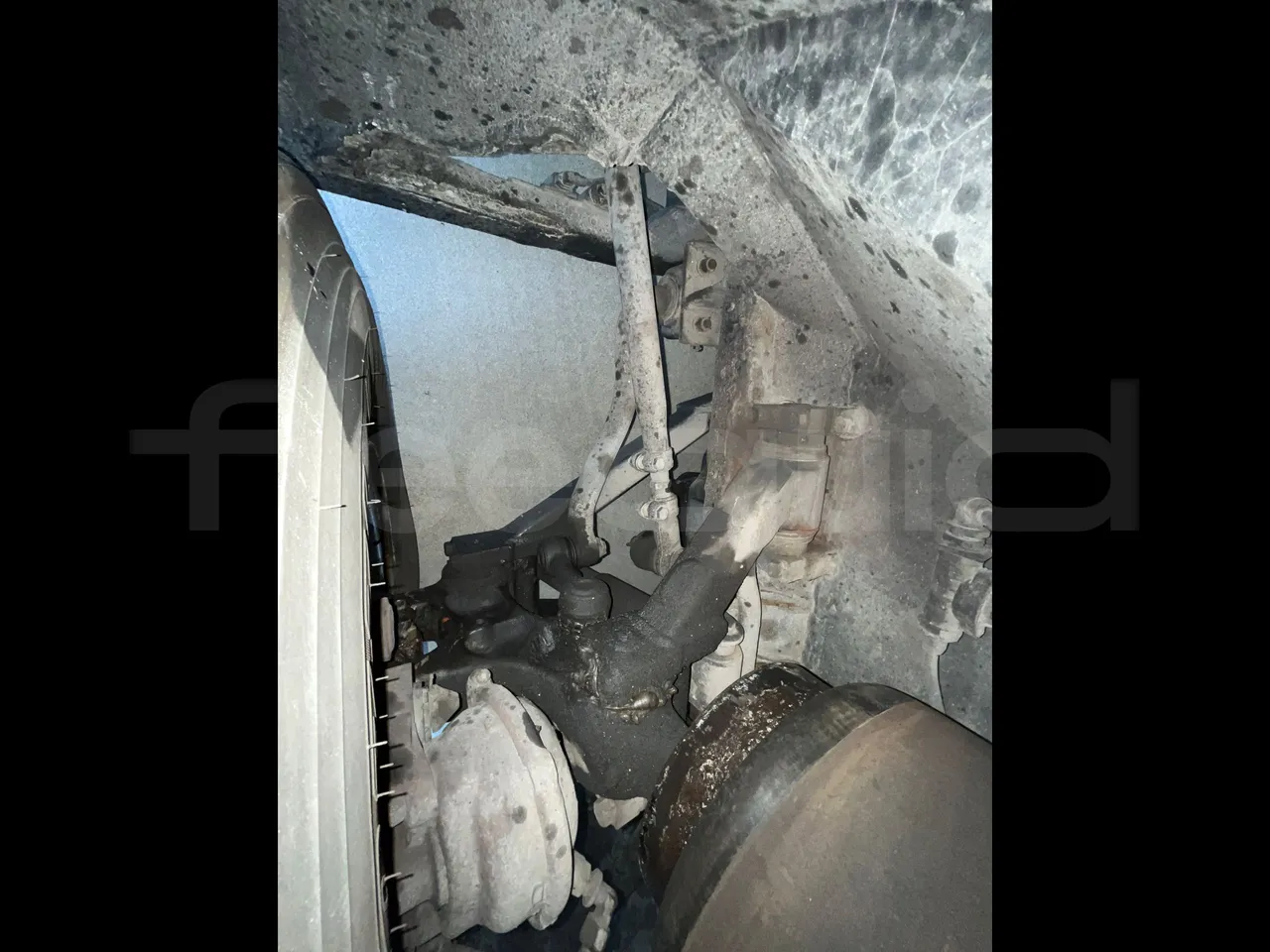 Setra S328 DT P80 E2- Euro2 - 385kW - 12mt - front brake calipers left