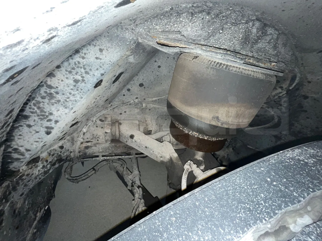 Setra S328 DT P80 E2- Euro2 - 385kW - 12mt - front shock absorbers right