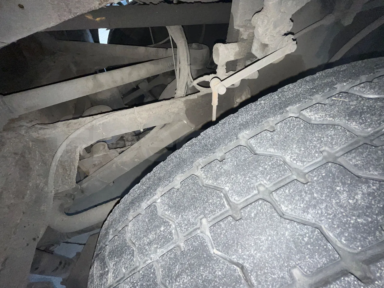 Setra S328 DT P80 E2- Euro2 - 385kW - 12mt - axle 2 shock absorbers 1 right