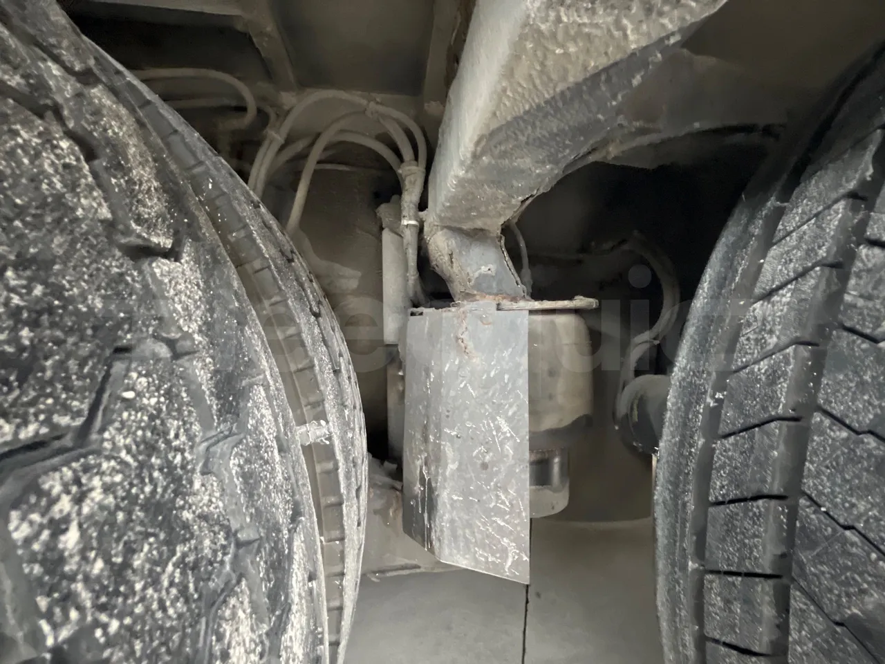 Setra S328 DT P80 E2- Euro2 - 385kW - 12mt - axle 2 shock absorbers 2 left