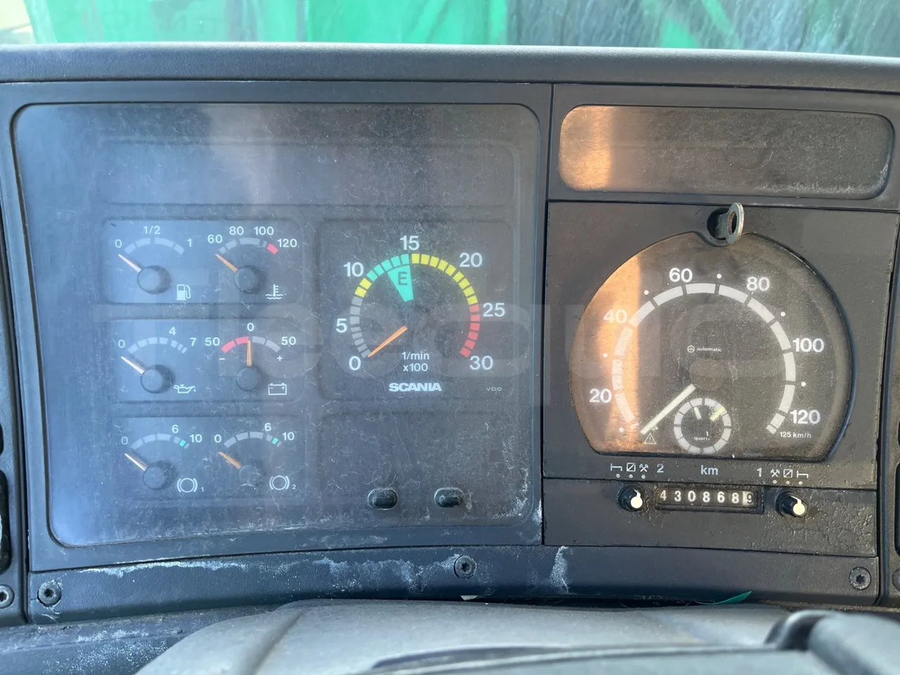 Scania CV P 94 DB4X2NZ230 - Euro3 - 169kW - 7.680mt - dashboard lights on