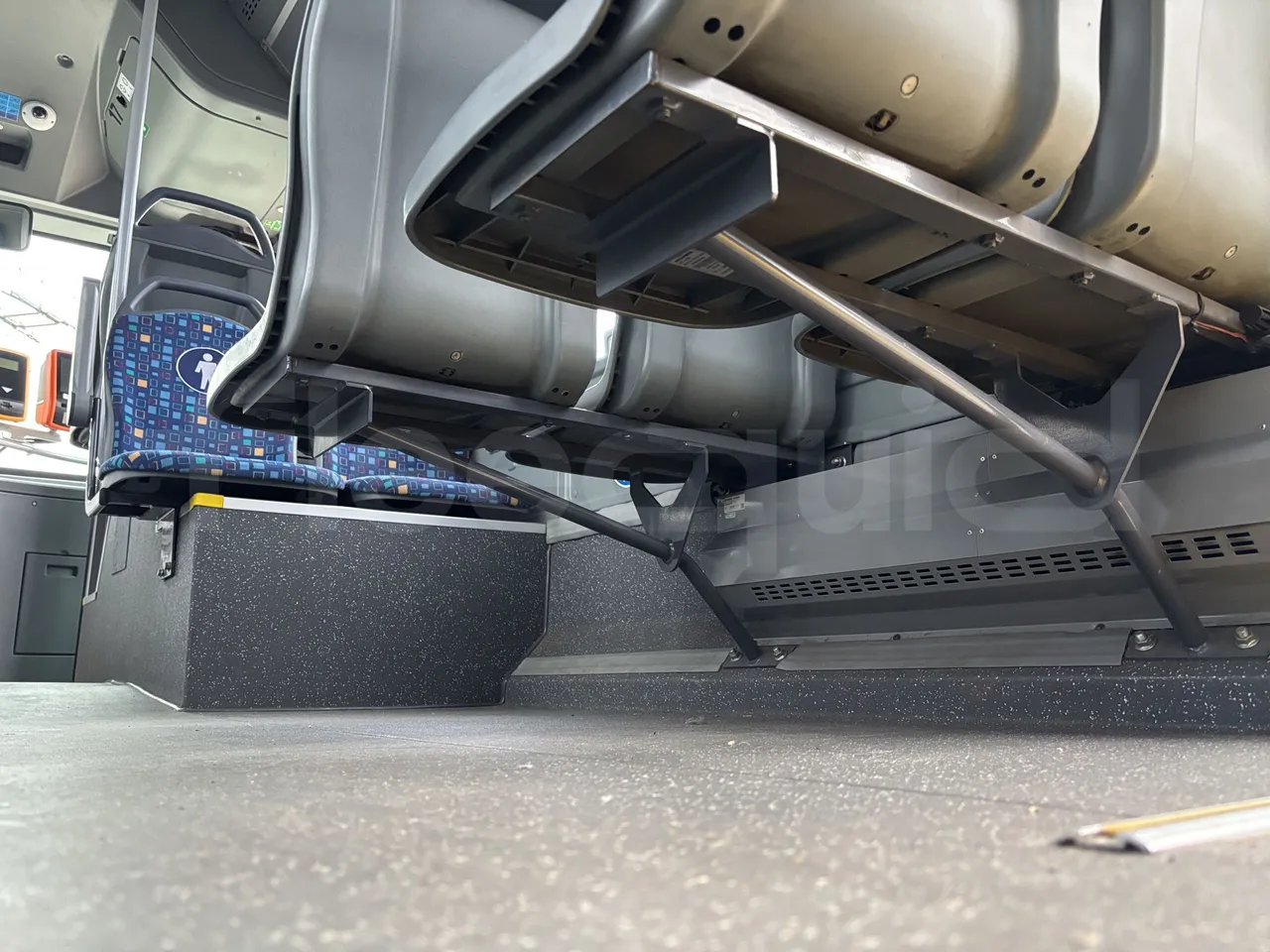 Isuzu Novo - Seats Bracket