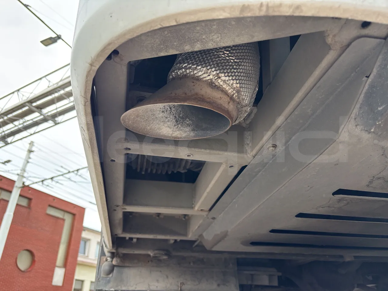 Isuzu Novo - Exhaust