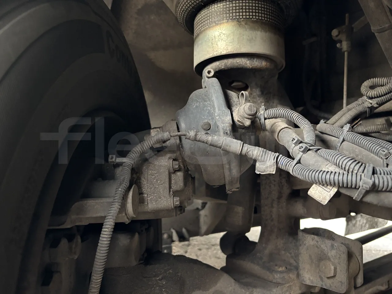 Isuzu Novo - First Axle Brake Calipers Right Side
