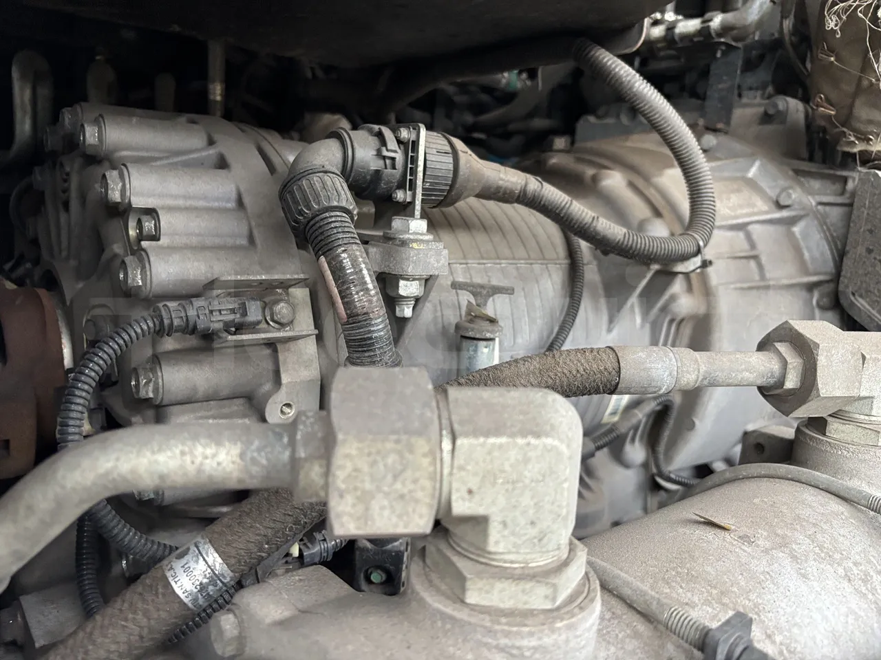 Isuzu Novo - Gearbox