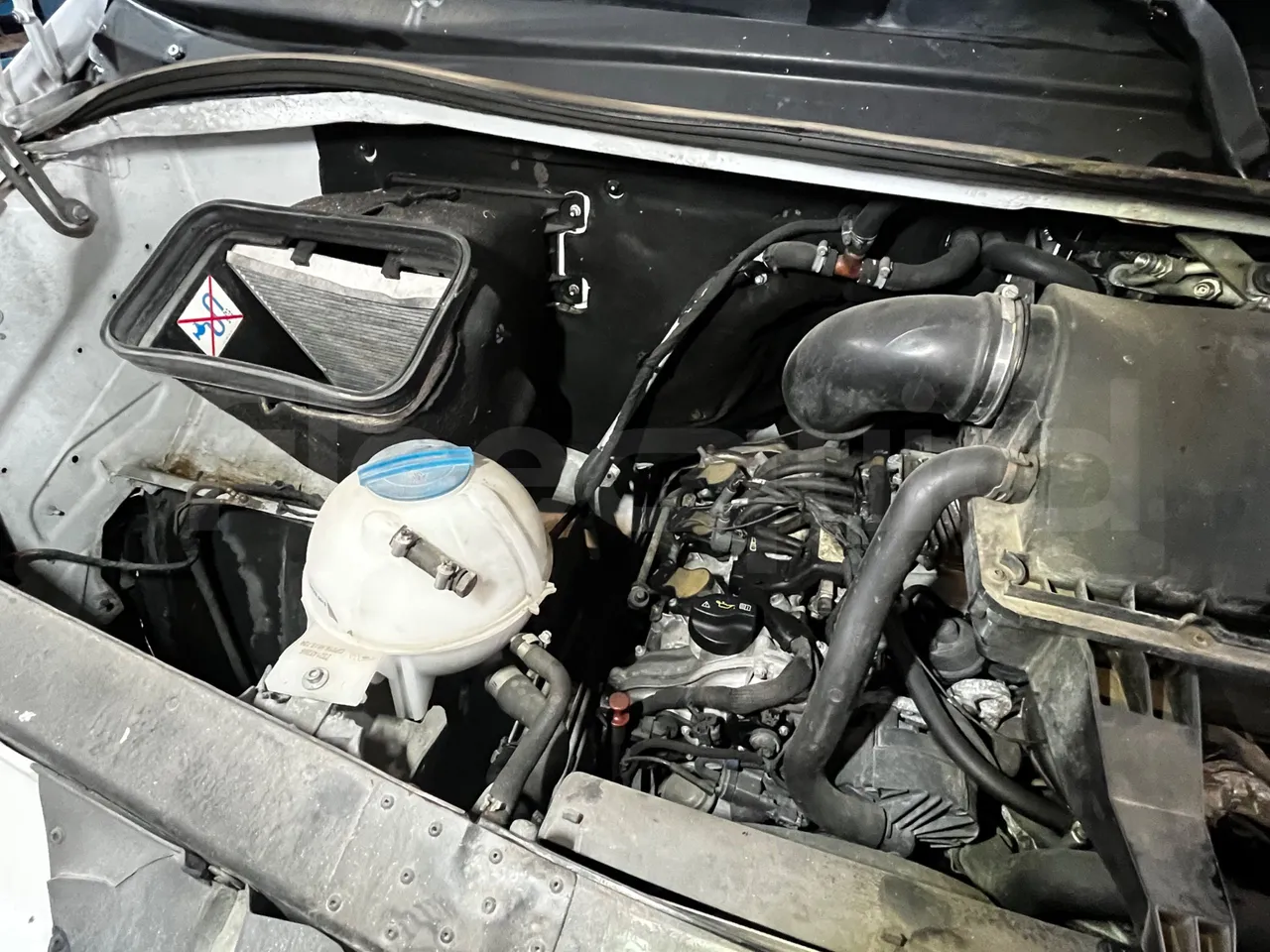 Mercedes-Benz Sprinter 906BB50 -EUR5 -190kW -7.744m - engine plate photo