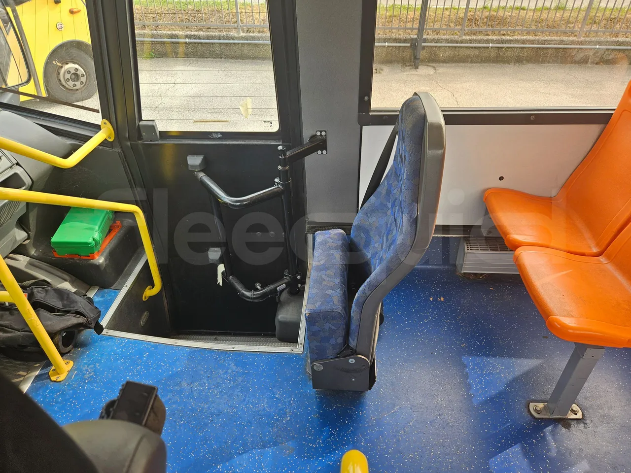 Iveco Cacciamali TS65-4350/ Euro5  - 100 Kw - 8,040 Mt - folding seat photo