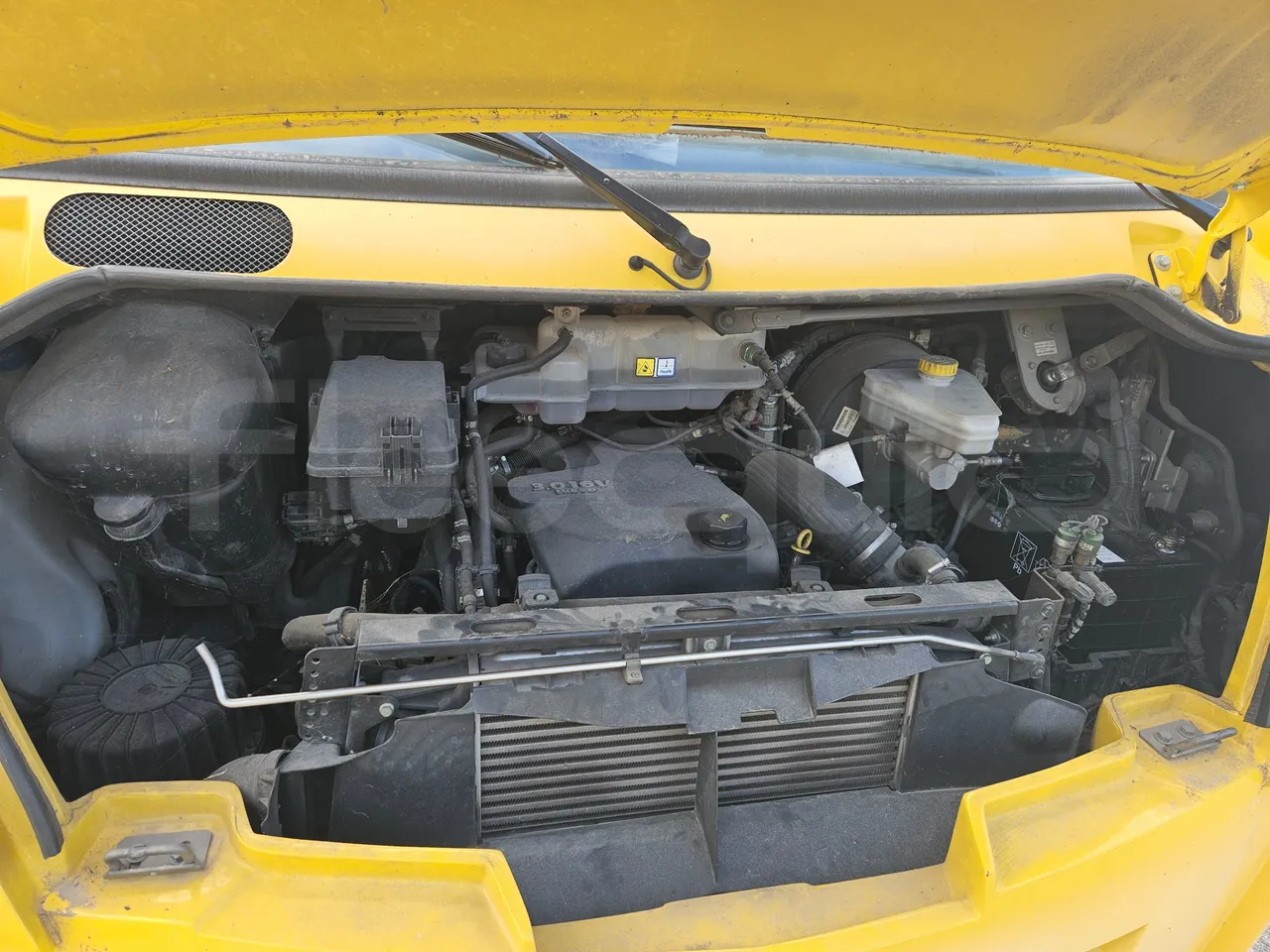 Iveco Cacciamali TS65-4350/ Euro5  - 100 Kw - 8,040 Mt - rear hatch open (mandatory  for bus to scrap)