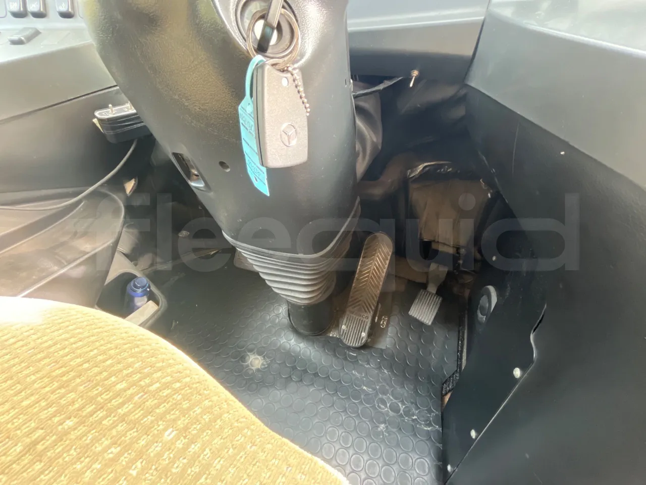 Mercedes-Benz Travego   Travego RHD M - Euro 5 - 315 kW - 13 mt - onboard devices 2