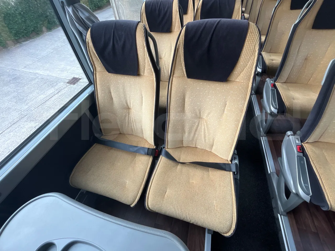 Mercedes-Benz Travego   Travego RHD M - Euro 5 - 315 kW - 13 mt - central seat safety belt