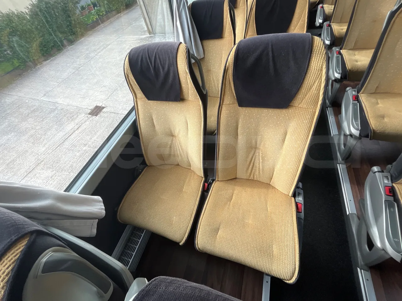 Mercedes-Benz Travego   Travego RHD M - Euro 5 - 315 kW - 13 mt - single seat detail