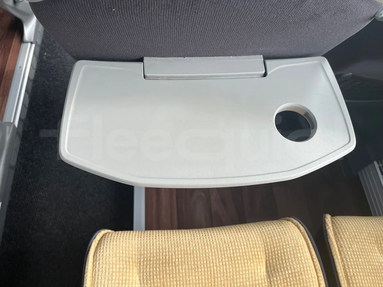 Mercedes-Benz Travego   Travego RHD M - Euro 5 - 315 kW - 13 mt - disabled area photo