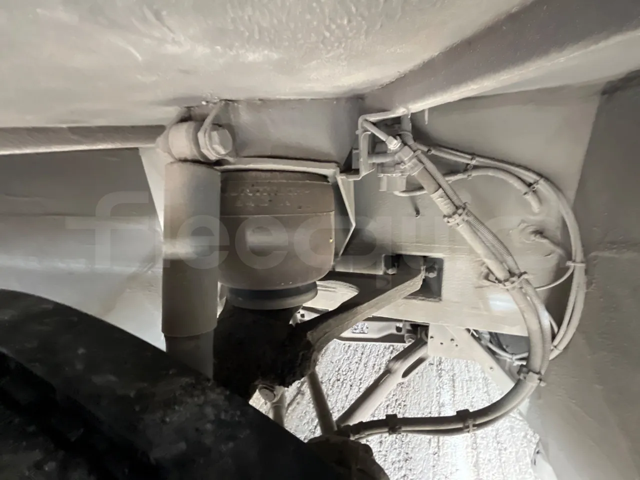 Mercedes-Benz Travego   Travego RHD M - Euro 5 - 315 kW - 13 mt - front discs right