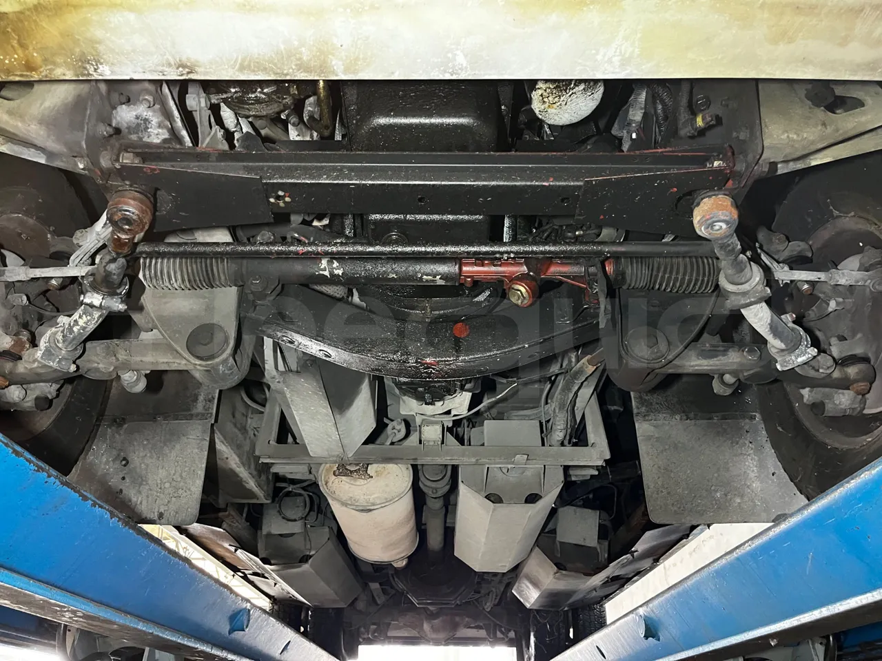 Iveco Cacciamali 65CNG/70 - EUR3 - 78kW - 6.770m - central undercarriage photo